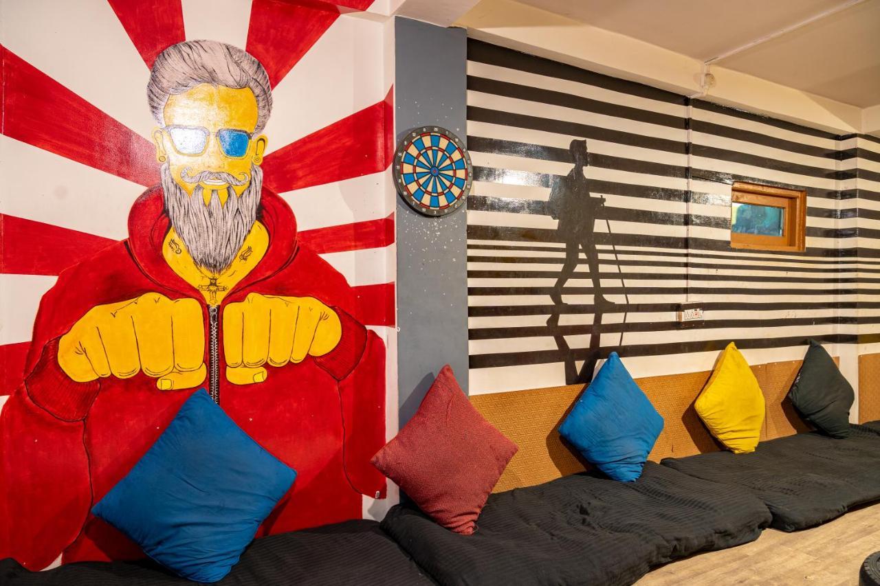 Whoopers Hostel Tosh Eksteriør billede